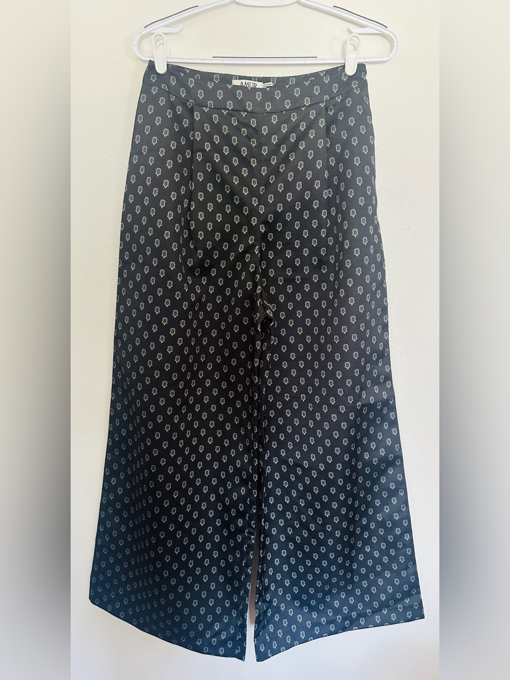 AMUR Geometric Print Wide Leg Pants Black Ombre Size 6 Like New